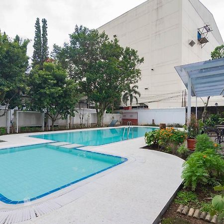 Reddoorz Plus @ Pakuan Residence Tajur Bogor Exterior photo